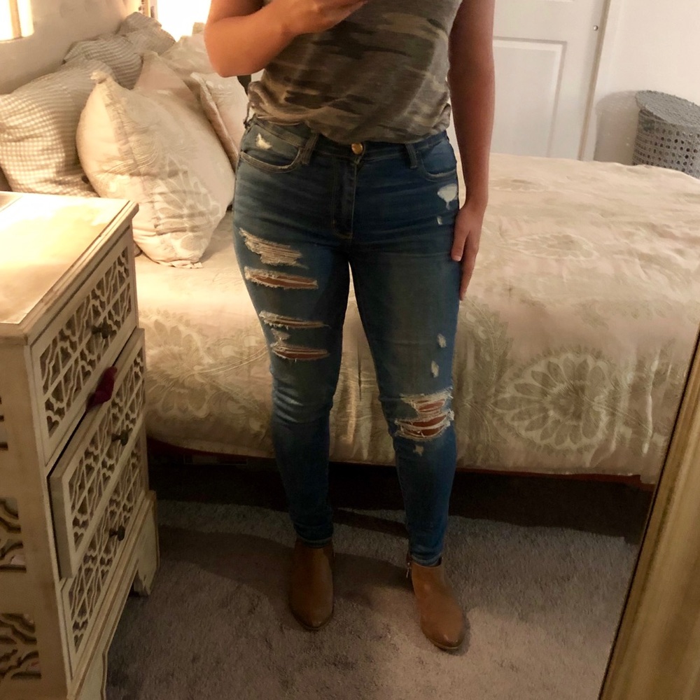 American Eagle Hi-Rise Jegging